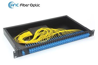 divisor da fibra ótica do PLC 1x32, 1U 19&quot; montagem em rack com o conector de 2.0mm SCPC